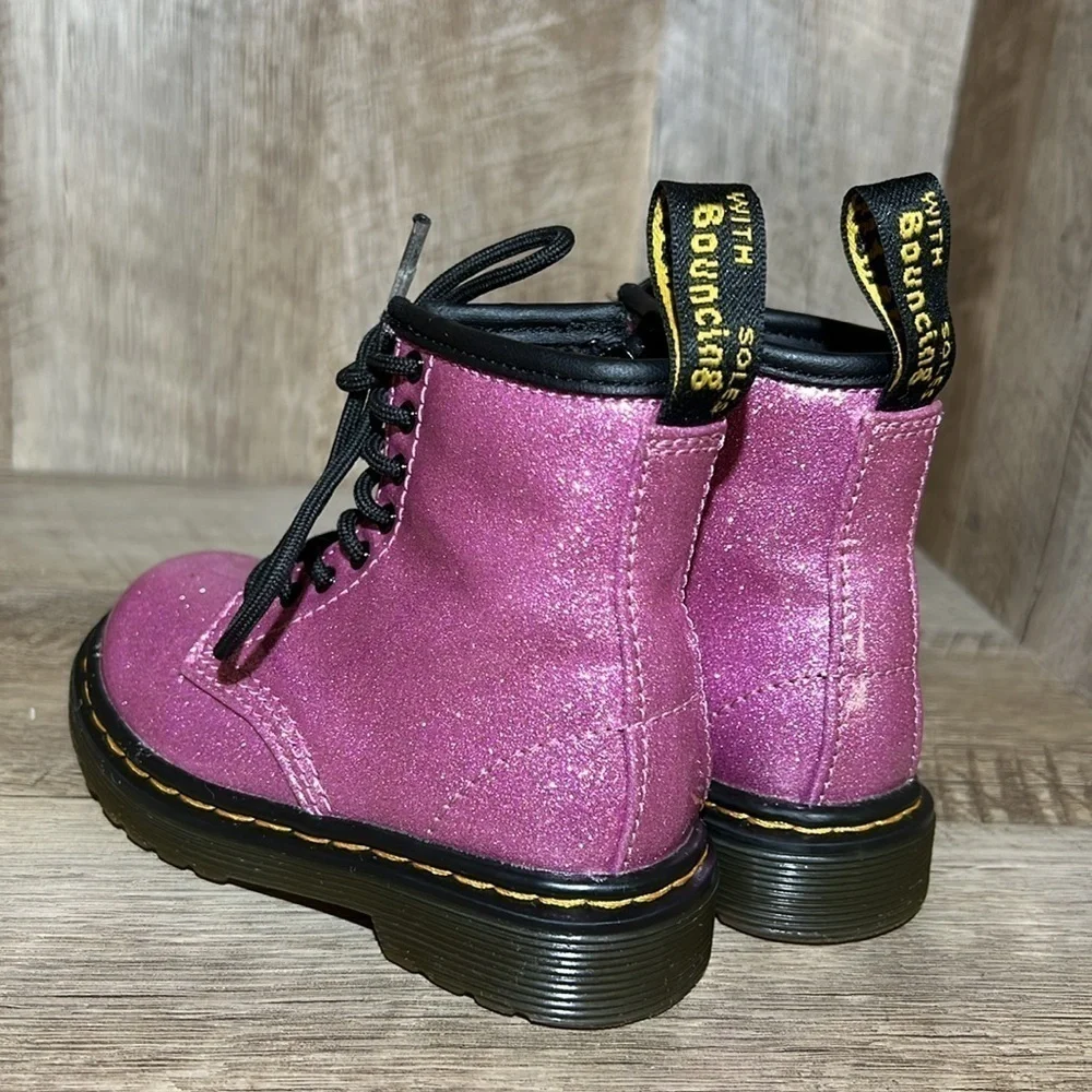 Dr. Martens Glitter Boot 8-eye